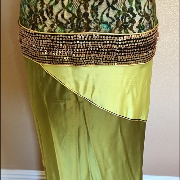 Evening gown - Picture 4 of 8